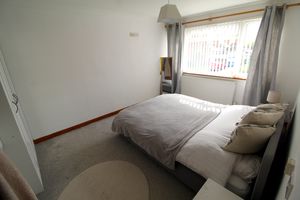 Bedroom- click for photo gallery